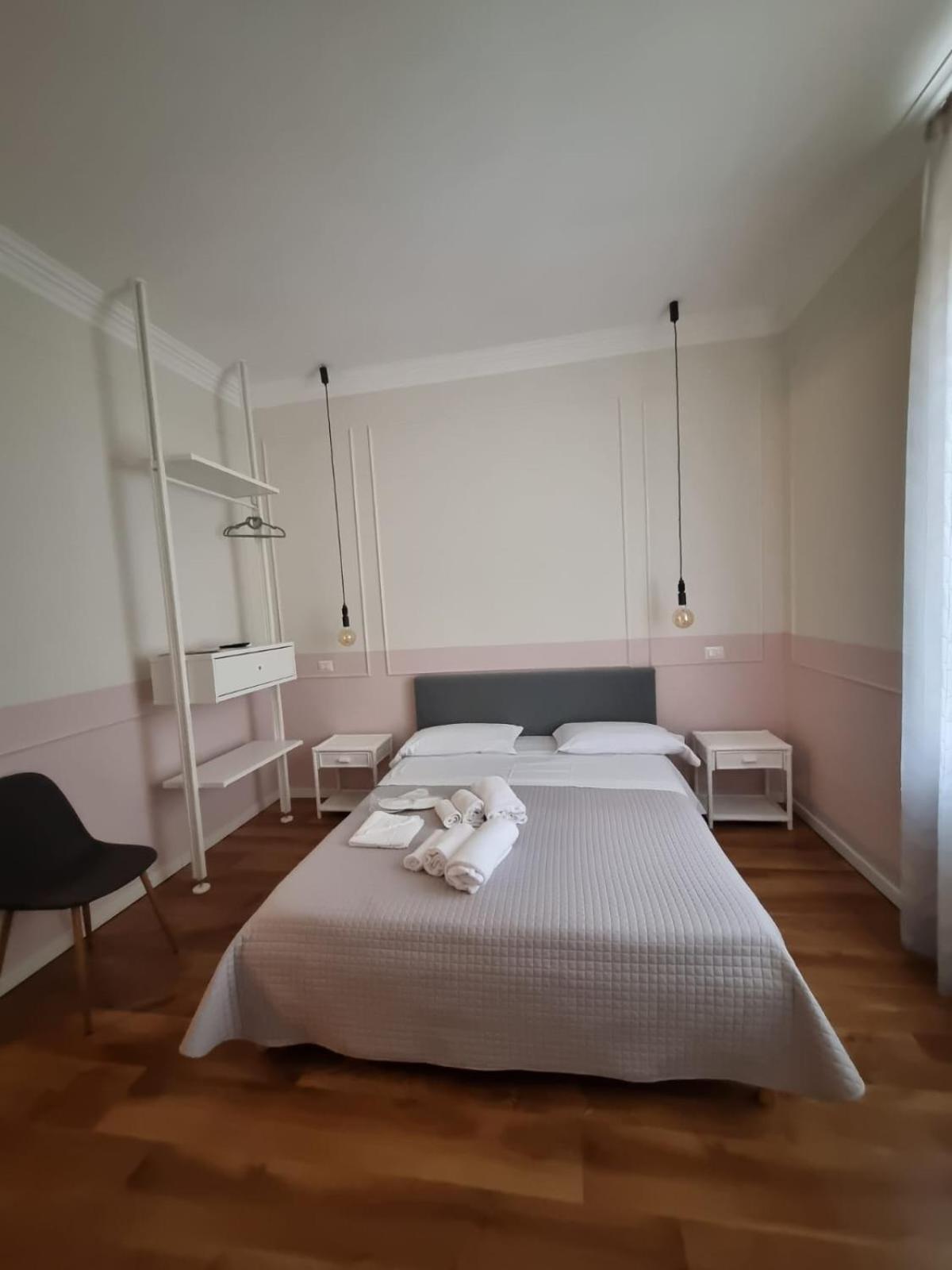 Rdr Tortona Rooms Rom Exterior foto